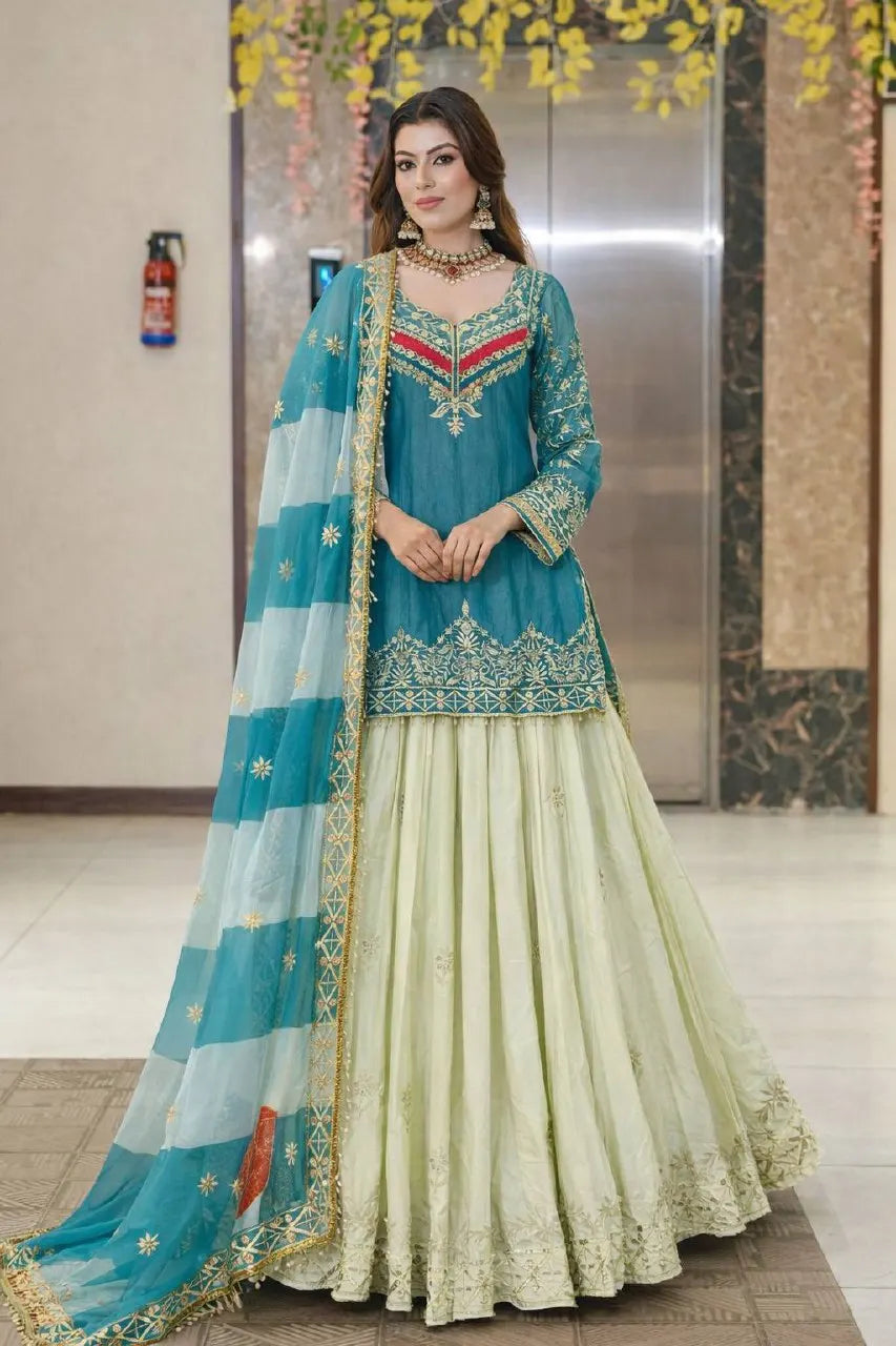 Designer Embroidered Salwar Kurta Suit Set Women Traditional Wedding Party Wear Ethnic Dress Dupatta Wholesale Indian Ethnic