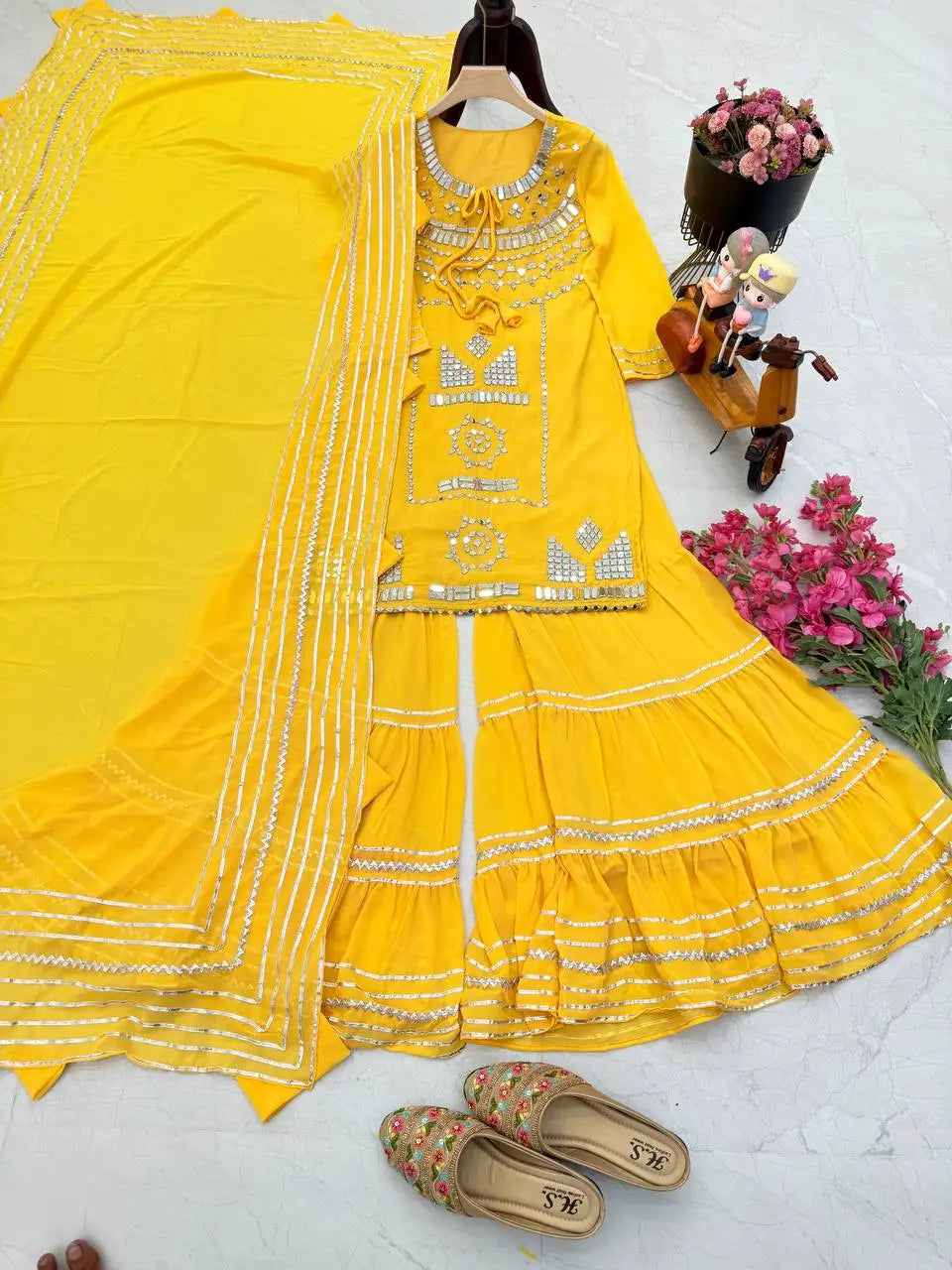 Designer Silk Salwar Kameez Indian Pakistani Bollywood Dress for Weddings and Parties Featuring Elegant Dupattas