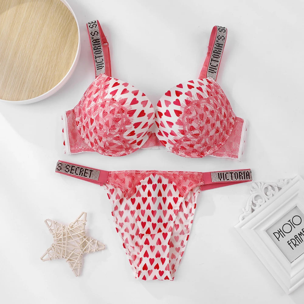 2025 New V Women's Sexy S Lingerie Set Heart Pattern Trim Stretchy Breathable underwear Set Lace Bralette Bra and Panty Set