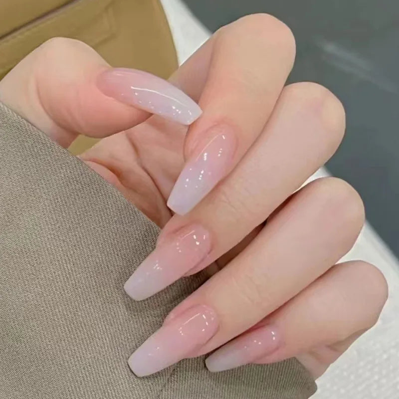 24Pcs/Set Sweet Love Fake Nail with Gradient French Press on Nails Reusable Short Full Cover Nail Tips for Women Wholesale