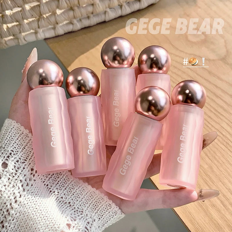 Gege Bear Velvet Matte Lip Mud, Soft, High Pigment for Long-lasting Wear, and Brightening Velvet Matte Finish Lip Color