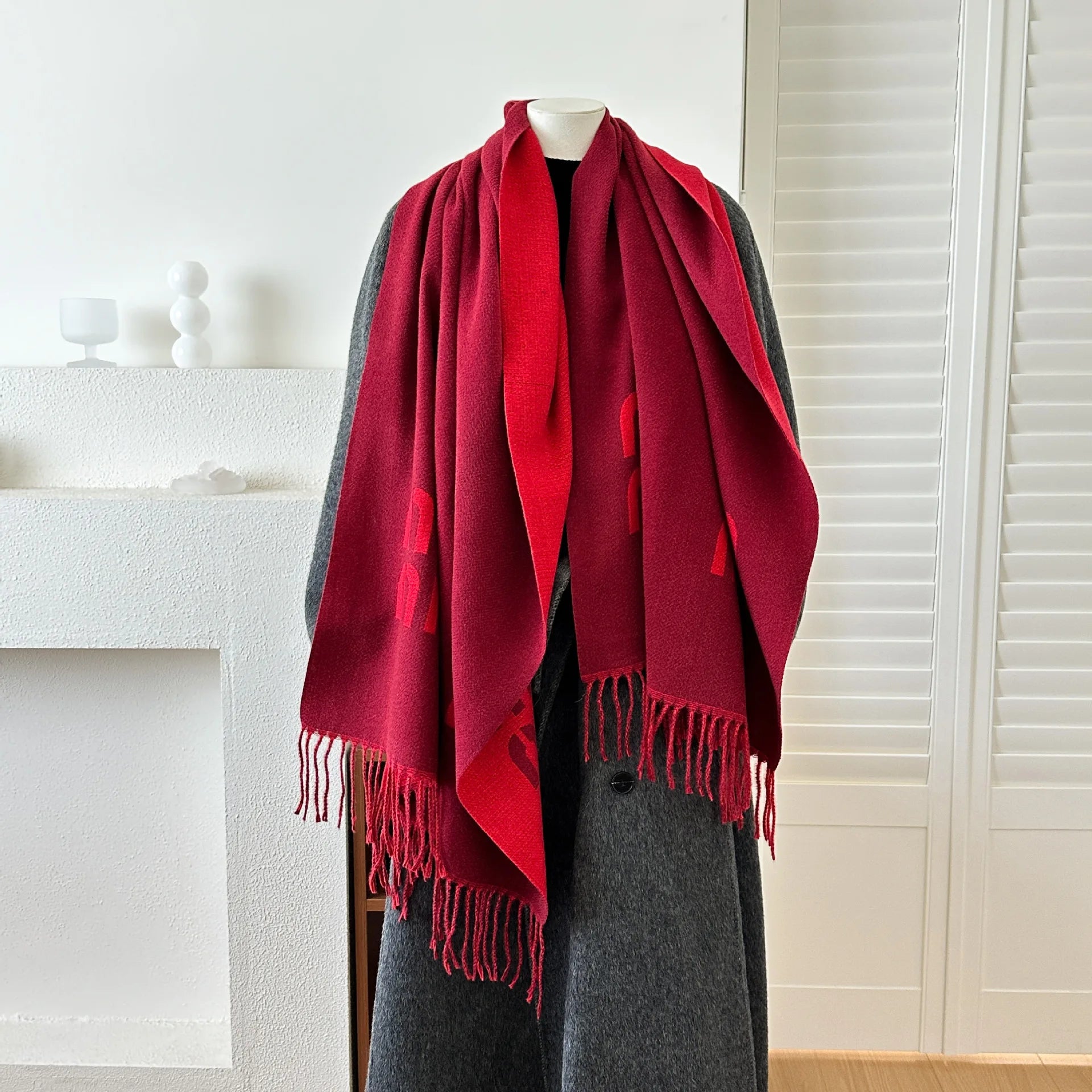 Oversized Letter Print Shawl Scarf for Women Acrylic Wool Like Warm Thick Knit Wrap Scarf Blanket Scarf Versatile Fashion