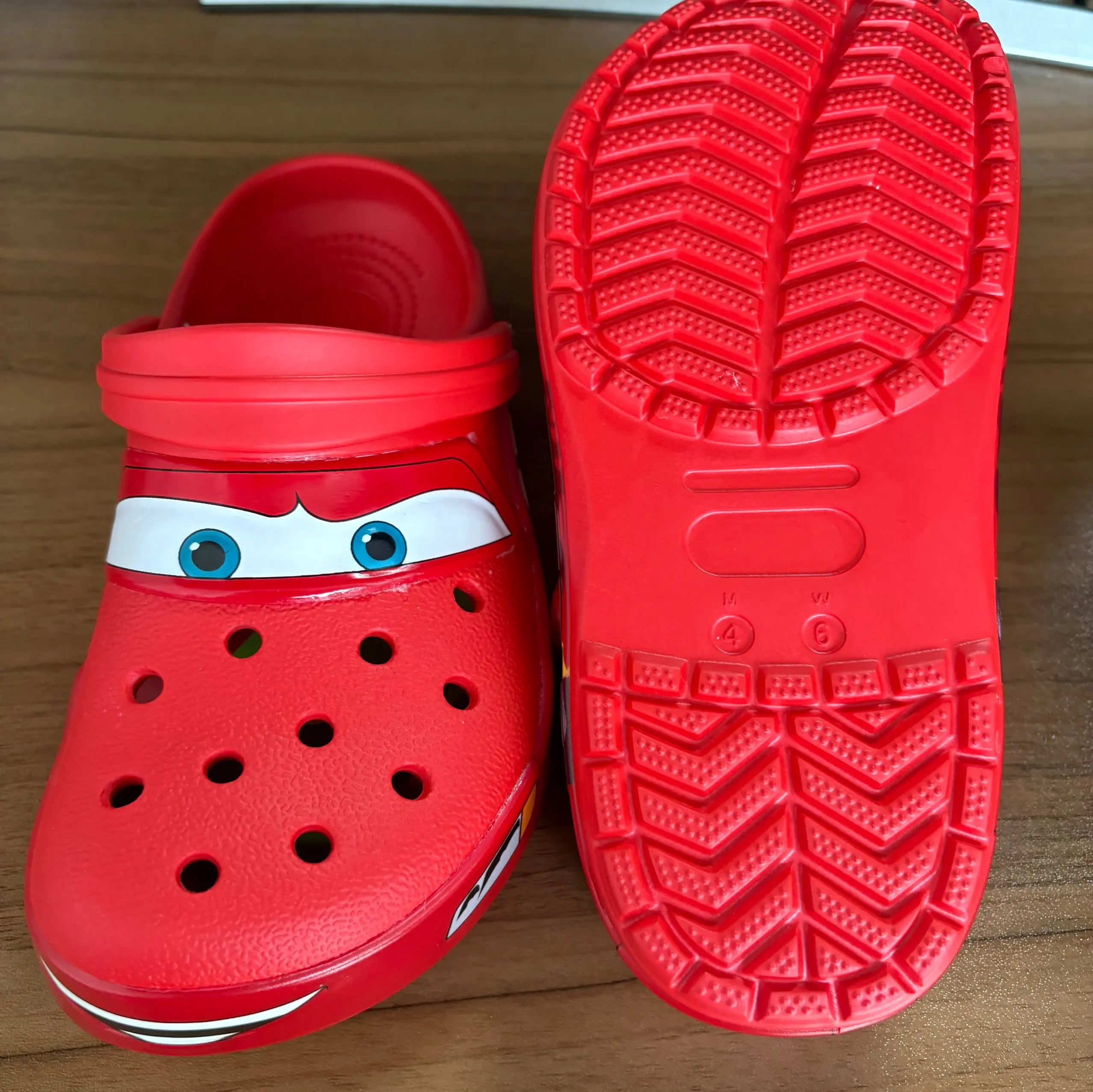 New Disney McQueen Pix Cartoon Solid Color Waterproof Anti Slip Hole Outdoor Sandals Casual Sandals Adult Anime Accessories