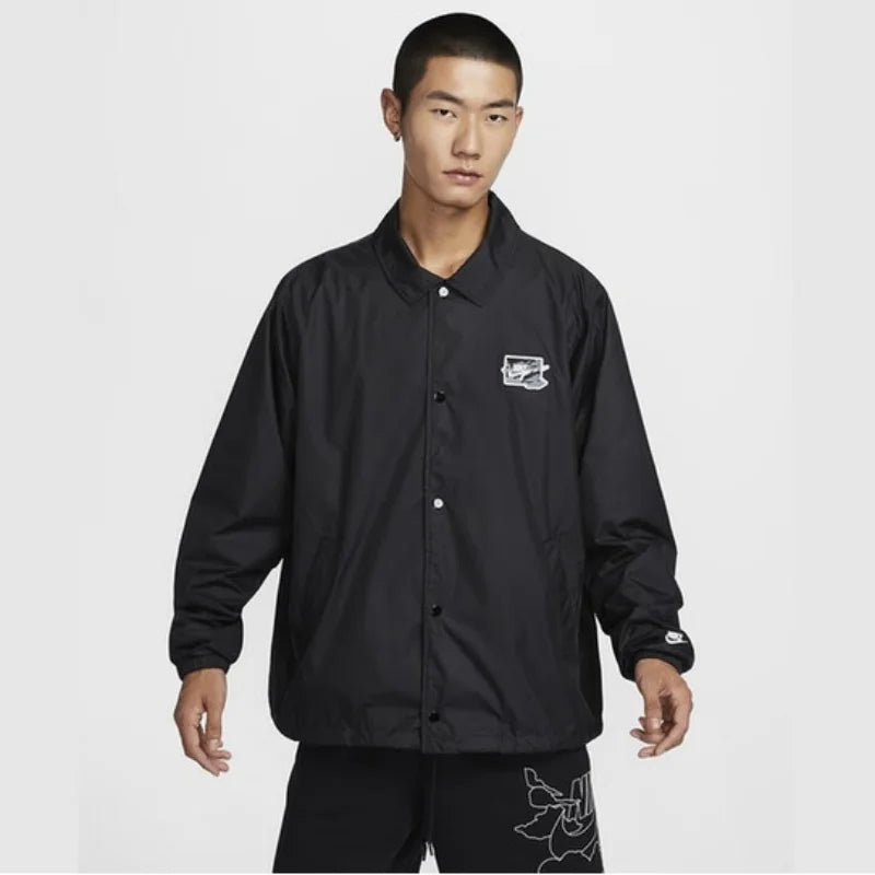 Nike Loose-Fitting Retro Patch Sports Men's Coach Jacket New Lightweight Soft Woven Button Casual Top Simple Lapel Black Versatile Commuter Jacket Trendy Men's Must-Have Fz0801-010