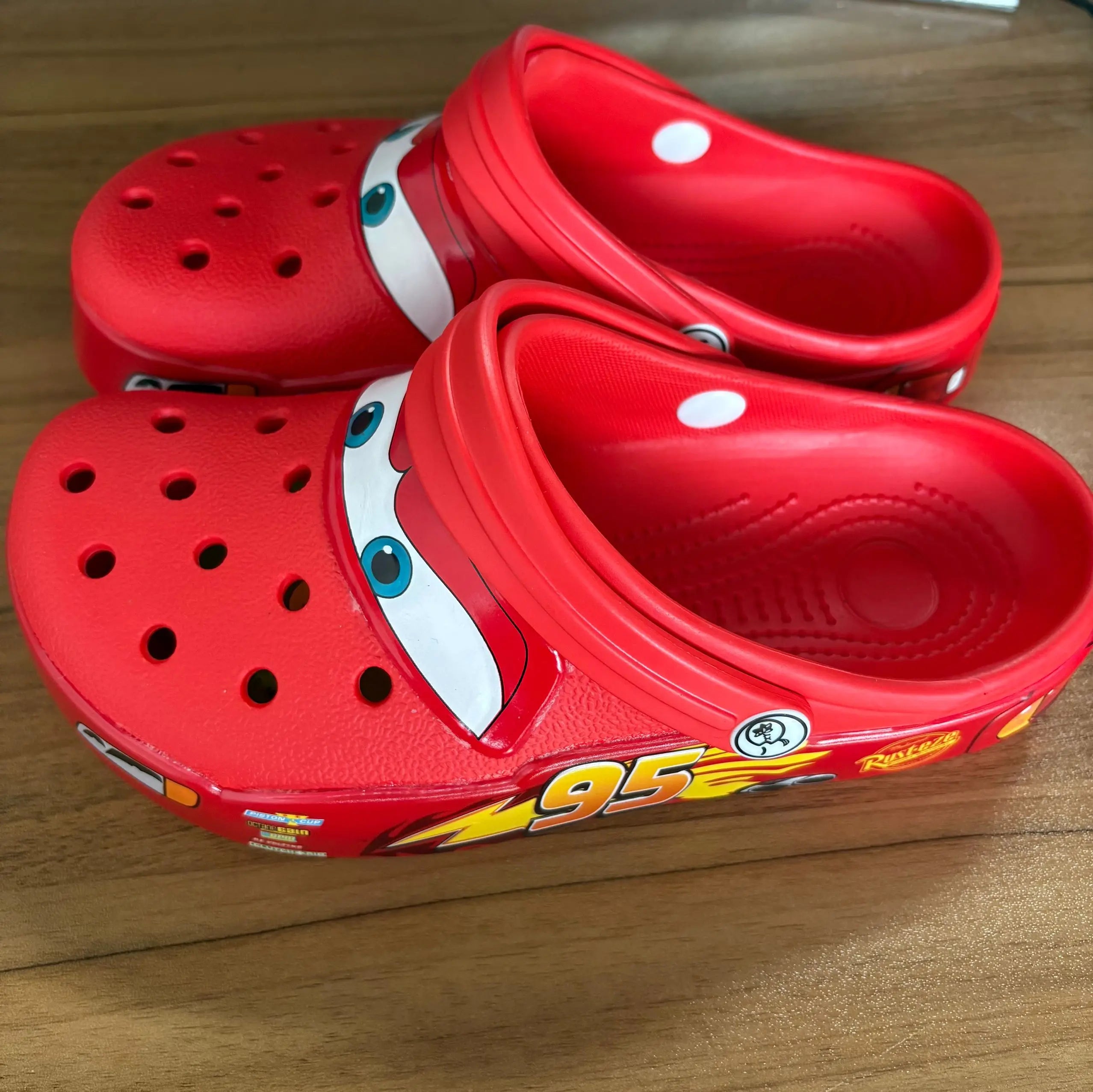New Disney McQueen Pix Cartoon Solid Color Waterproof Anti Slip Hole Outdoor Sandals Casual Sandals Adult Anime Accessories