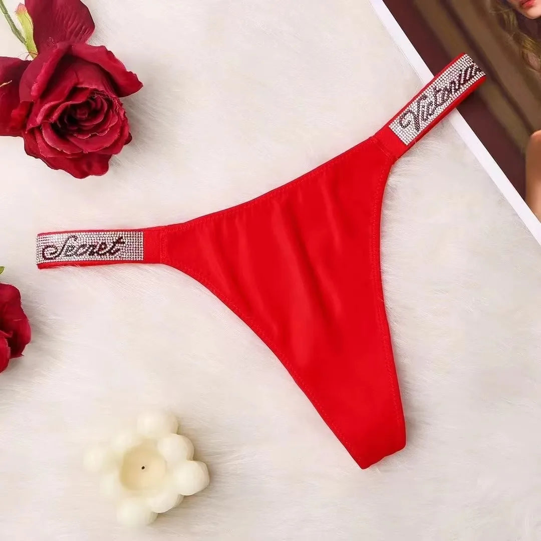 V Classic Women's Sexy Underwear Antibacterial Fashionable Soft with Rhinestones Breathable Panties Women's Underwear