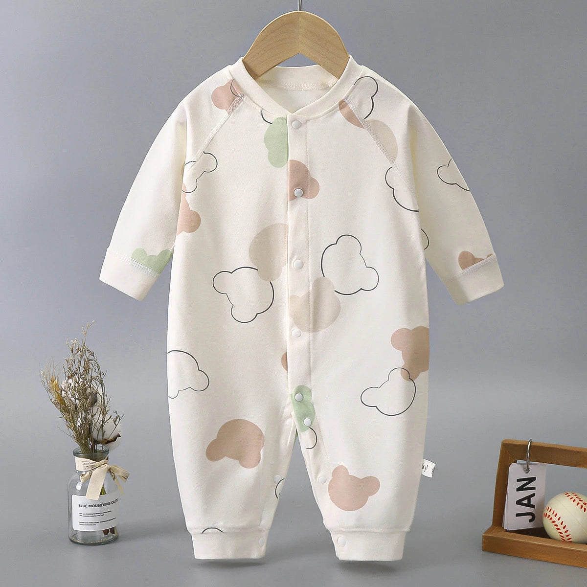 Baby Autumn Clothes Long Sleeved Spring and Autumn Jumpsuit, Pure Cotton Baby Climbing Clothes Boneless Single Breasted Hoodie