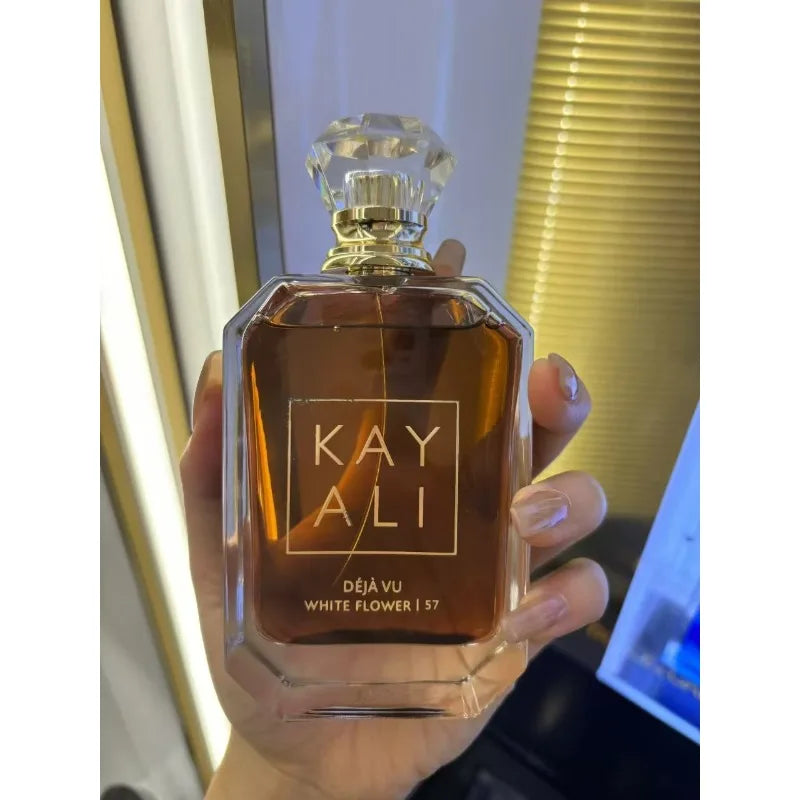 Elegant Women's Perfume 100ml – 8 Captivating Scents with Sweet Fruity Floral Notes Warm Woody Base Long-Lasting Romantic Aroma