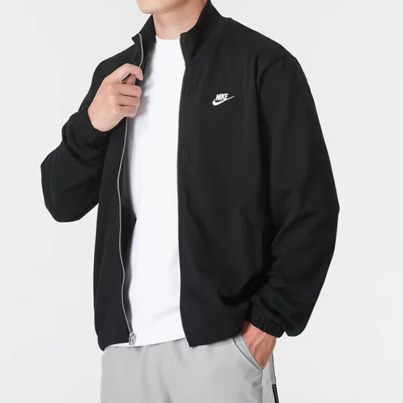 Nike's New Club Series Stand-Up Collar Knit Zipper Outdoor Running Men's Sports Jacket, Comfortable and Skin-Friendly, Stylish Fitness Training Jacket, Cool Black Versatile Trendy Street Style Casual Top, Recommended for Goin