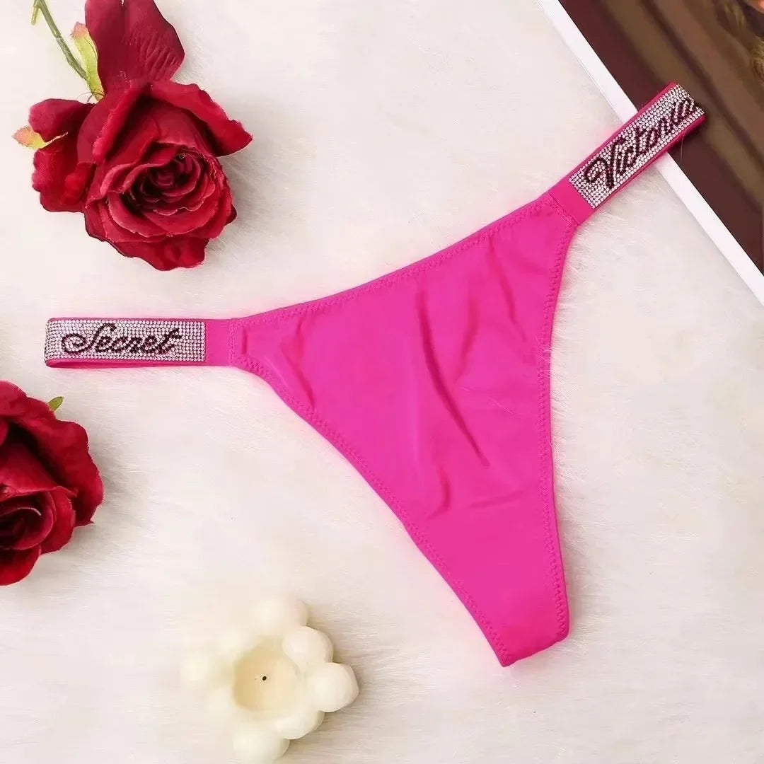 V Classic Women's Sexy Underwear Antibacterial Fashionable Soft with Rhinestones Breathable Panties Women's Underwear
