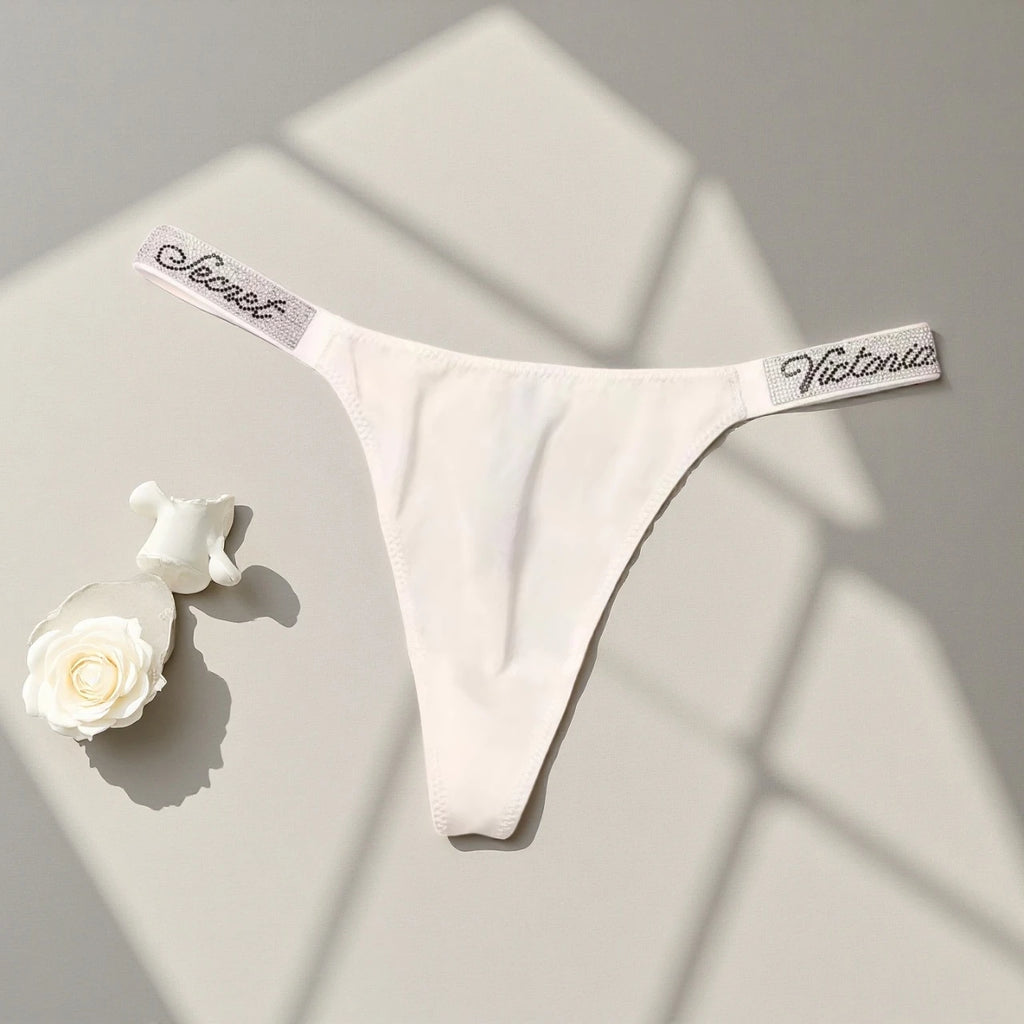 V Classic Women's Sexy Underwear Antibacterial Fashionable Soft with Rhinestones Breathable Panties Women's Underwear