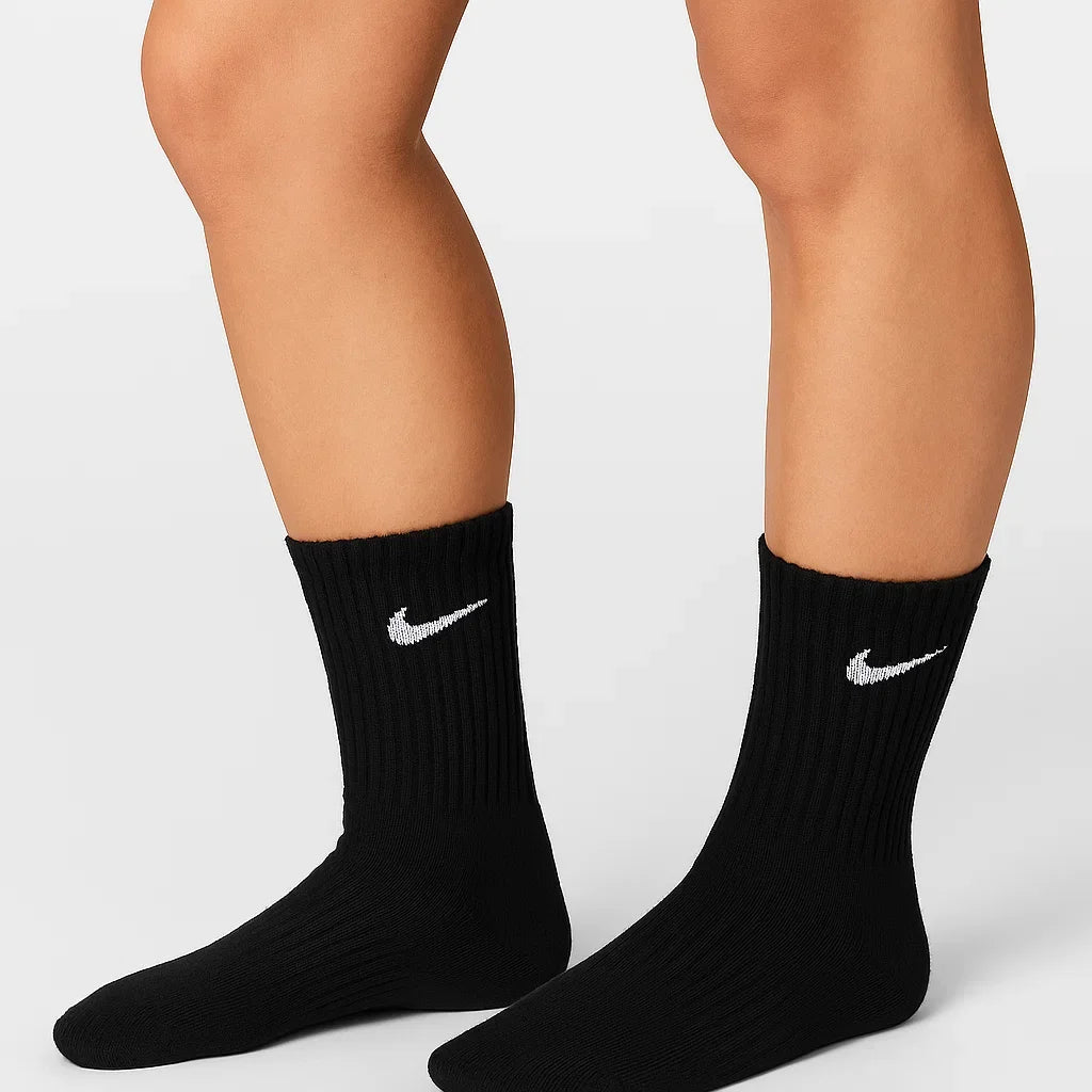 Nike Unisex Mid-Calf Socks - Versatile Styles for Comfortable Casual Wear and Sports SX7667