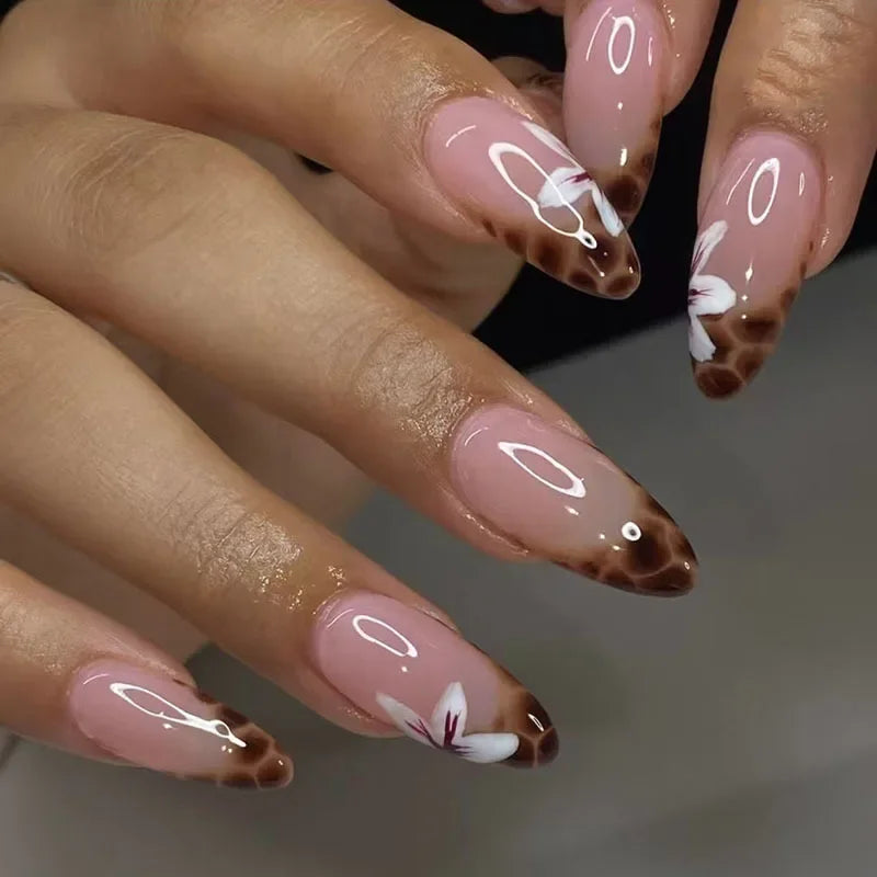 24Pcs/Set Sweet Love Fake Nail with Gradient French Press on Nails Reusable Short Full Cover Nail Tips for Women Wholesale