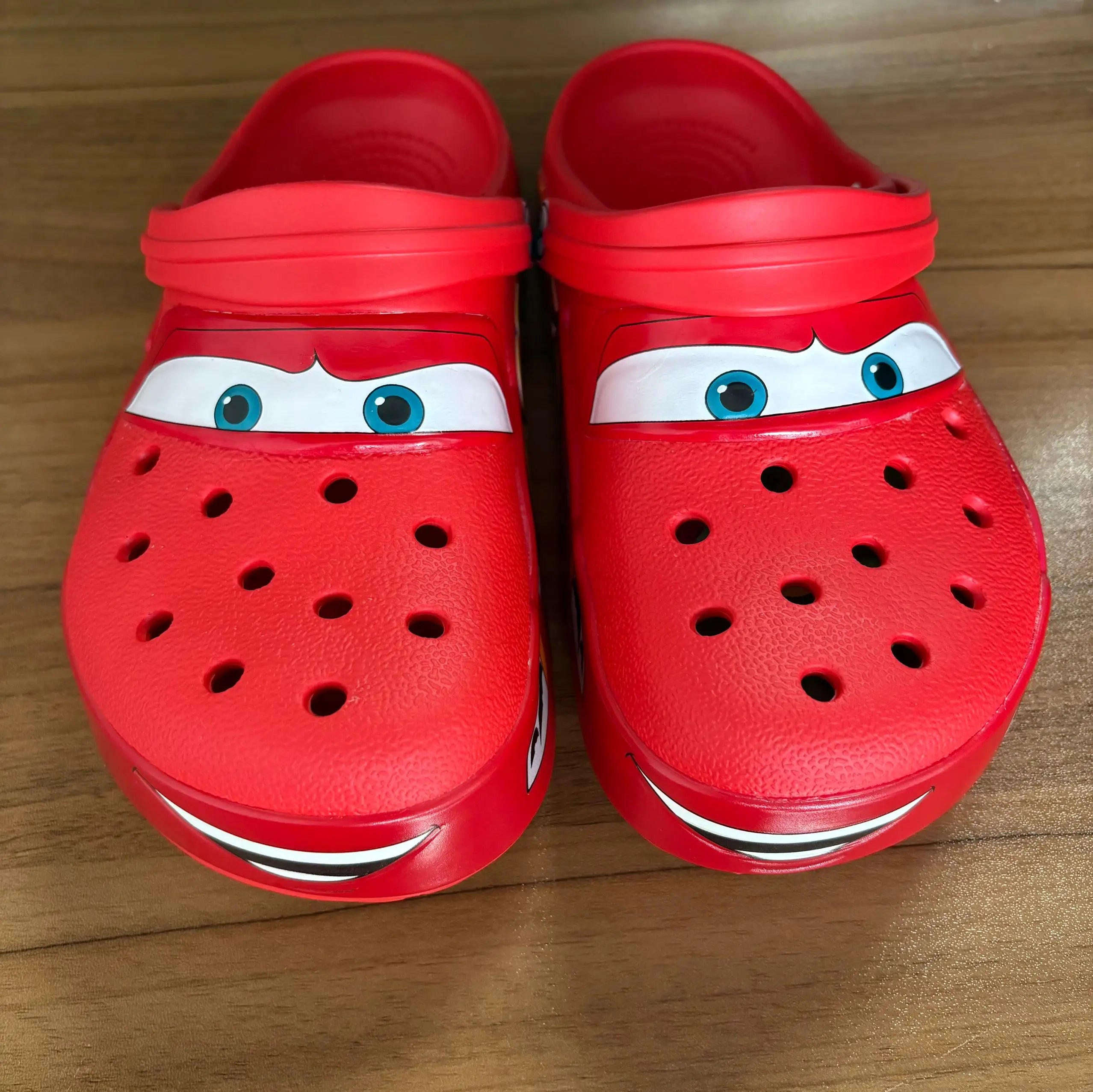 New Disney McQueen Pix Cartoon Solid Color Waterproof Anti Slip Hole Outdoor Sandals Casual Sandals Adult Anime Accessories