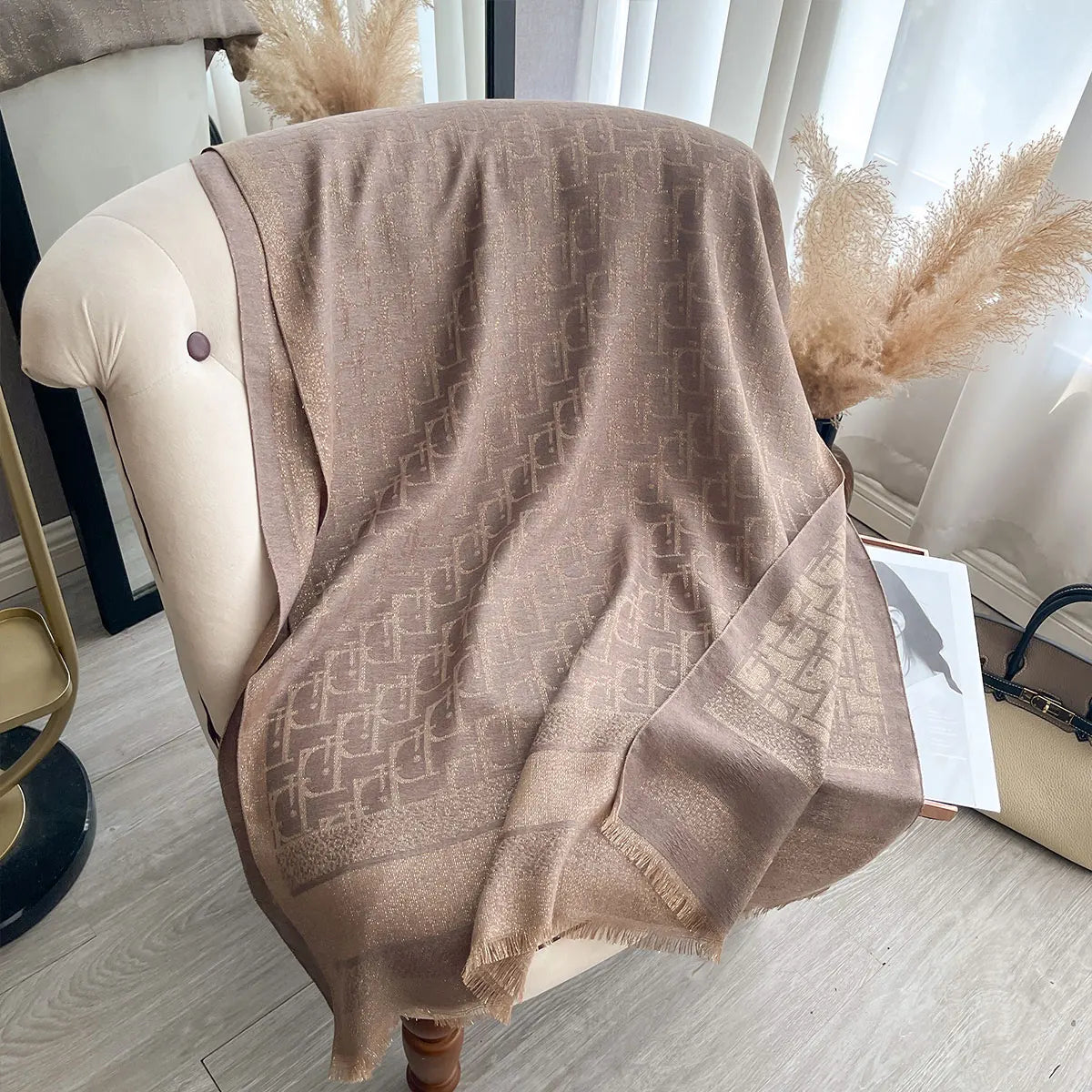 2025 Ladies Muslim Hijab Golden Thread Scarves Spring and Autumn Sun Protection Decoration Shawl Foulard Wrap Headscarf Scarf