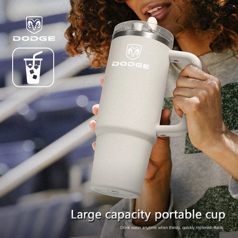 Car Straw Cup Large Capacity Portable Car Outdoor Insulated Cup For Dodge Ram Durango Charger SRT Dart Journey Avenger Caliber