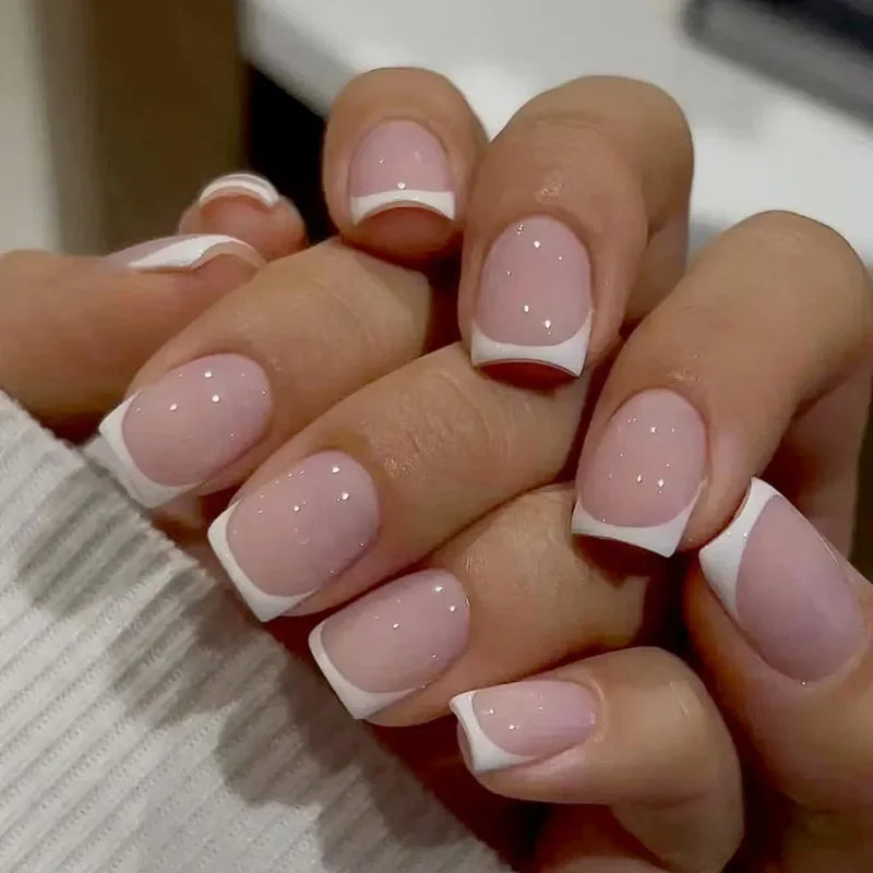 24Pcs/Set Sweet Love Fake Nail with Gradient French Press on Nails Reusable Short Full Cover Nail Tips for Women Wholesale