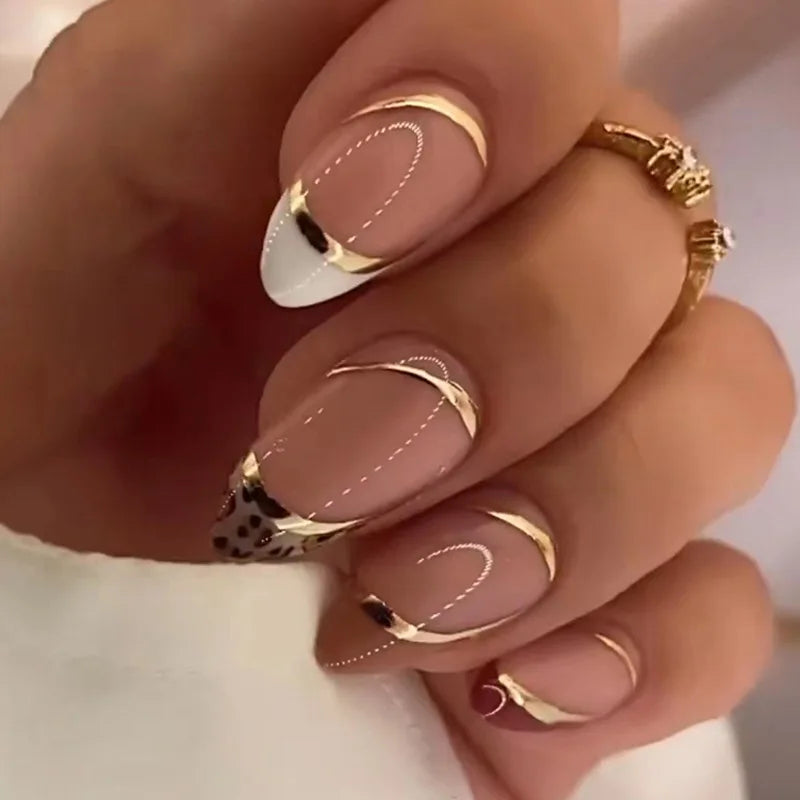 24Pcs/Set Sweet Love Fake Nail with Gradient French Press on Nails Reusable Short Full Cover Nail Tips for Women Wholesale