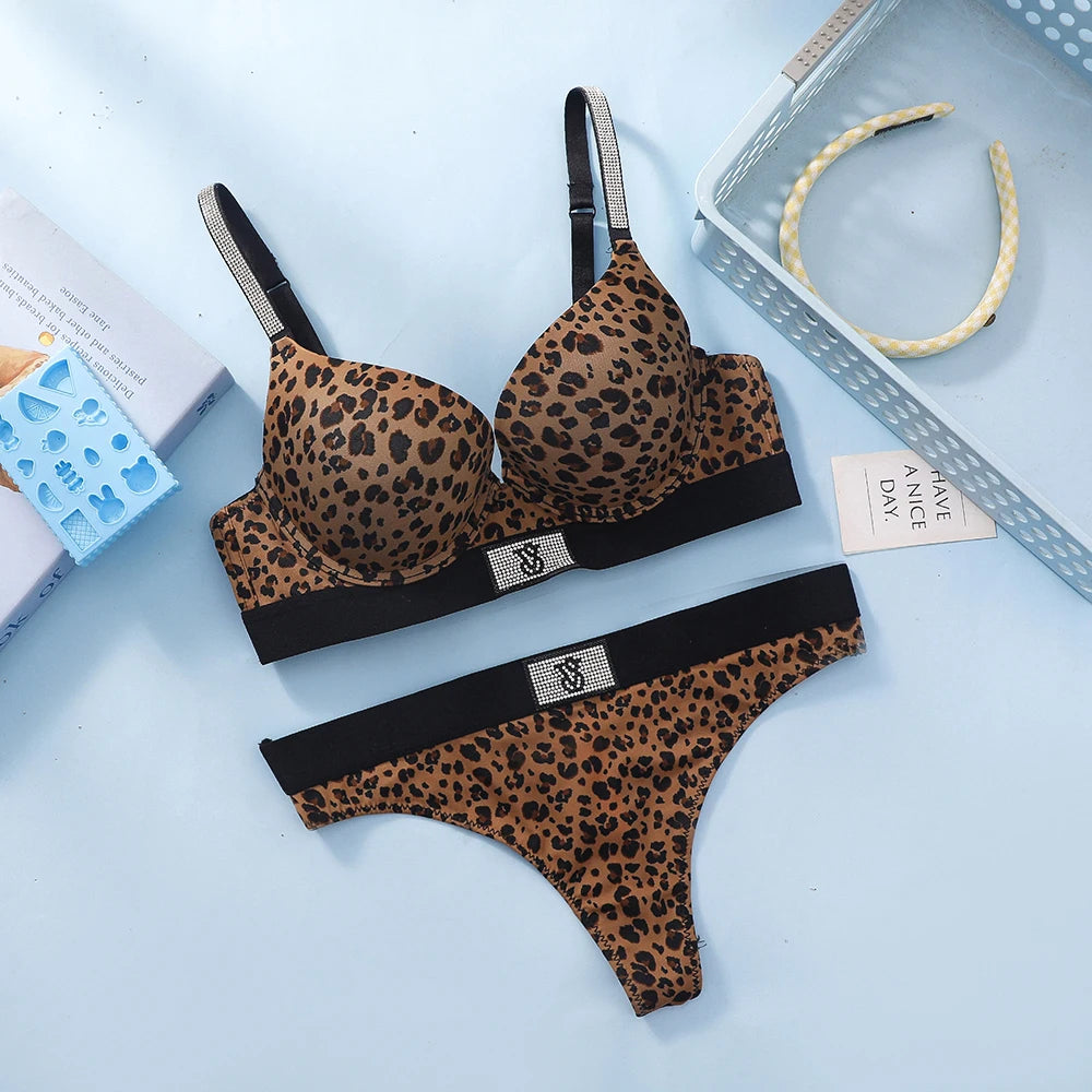 Victoria s Secret Women Push Up Wireless Comfortable Everyday Lingerie Underwire Seamless Lace Bra And Panty Set