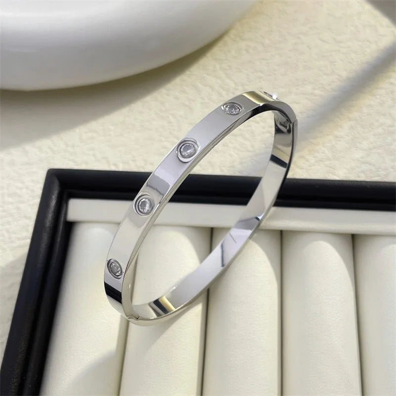 2023 New Design Gold Color Zircon And Cross Nut Nail Bracelet Gold & Bangle For Woman Stainless Steel Screw Brand Jewelry