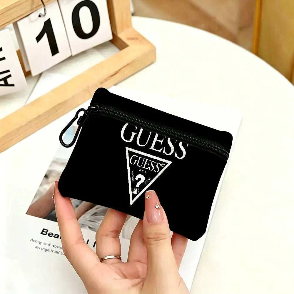 G-Guess-s logo White Oxford Cloth Zipper Coin Purse Lightweight Hanging Key Pouch Card Holder For Daily Use