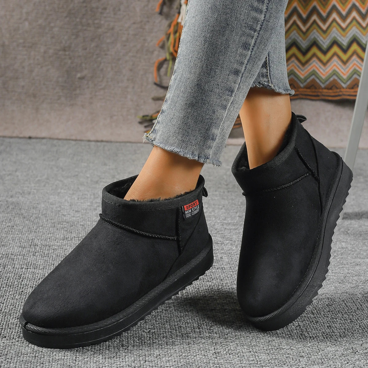 Winter Round Head Sexy Comfortable Warm Casual Walking Boots Fashionable New Suede Thick Sole Large Size Snow Boots for Women
