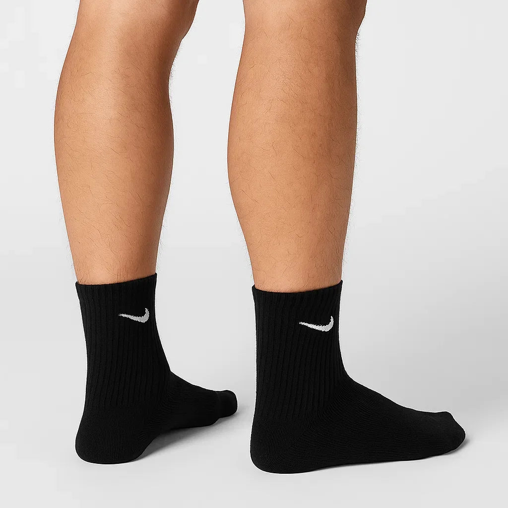 Nike Unisex Mid-Calf Socks - Versatile Styles for Comfortable Casual Wear and Sports SX7667