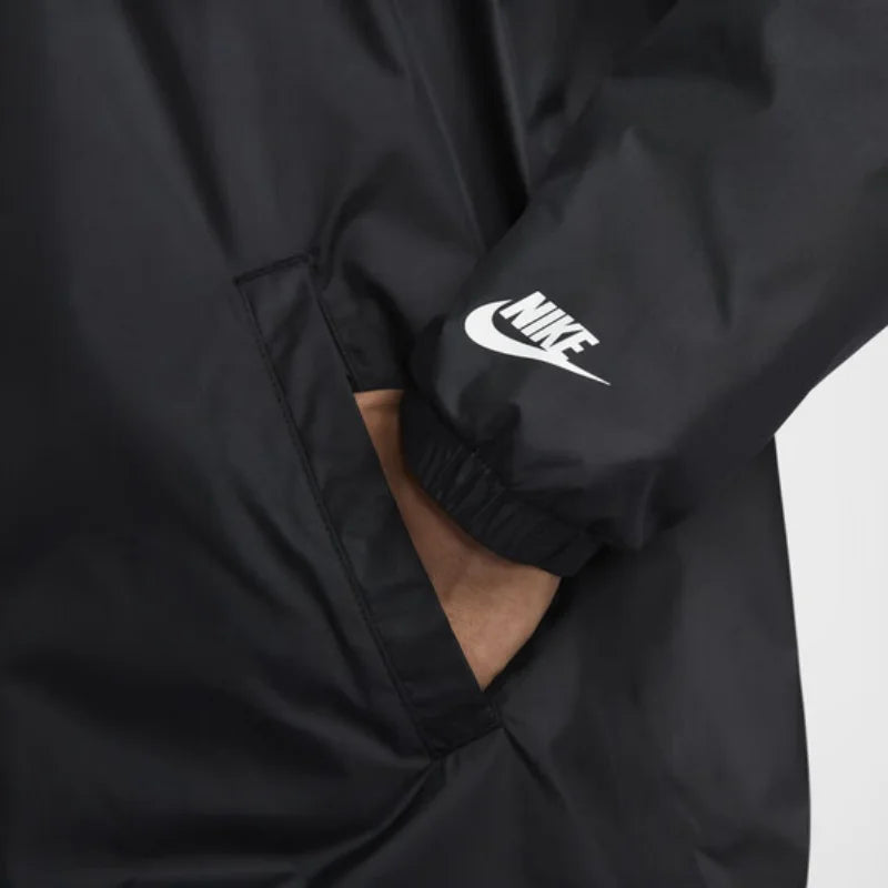 Nike Loose-Fitting Retro Patch Sports Men's Coach Jacket New Lightweight Soft Woven Button Casual Top Simple Lapel Black Versatile Commuter Jacket Trendy Men's Must-Have Fz0801-010