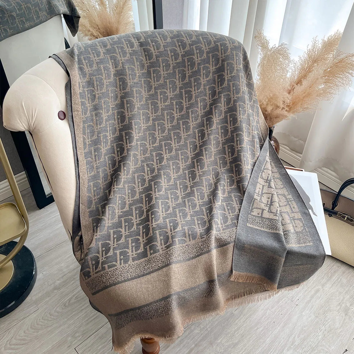 2025 Ladies Muslim Hijab Golden Thread Scarves Spring and Autumn Sun Protection Decoration Shawl Foulard Wrap Headscarf Scarf