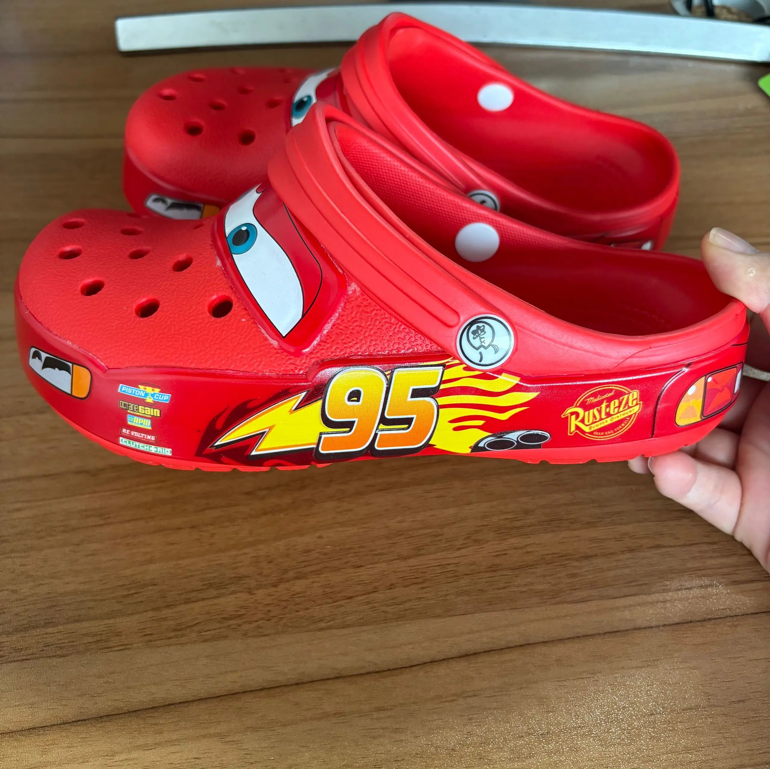 New Disney McQueen Pix Cartoon Solid Color Waterproof Anti Slip Hole Outdoor Sandals Casual Sandals Adult Anime Accessories