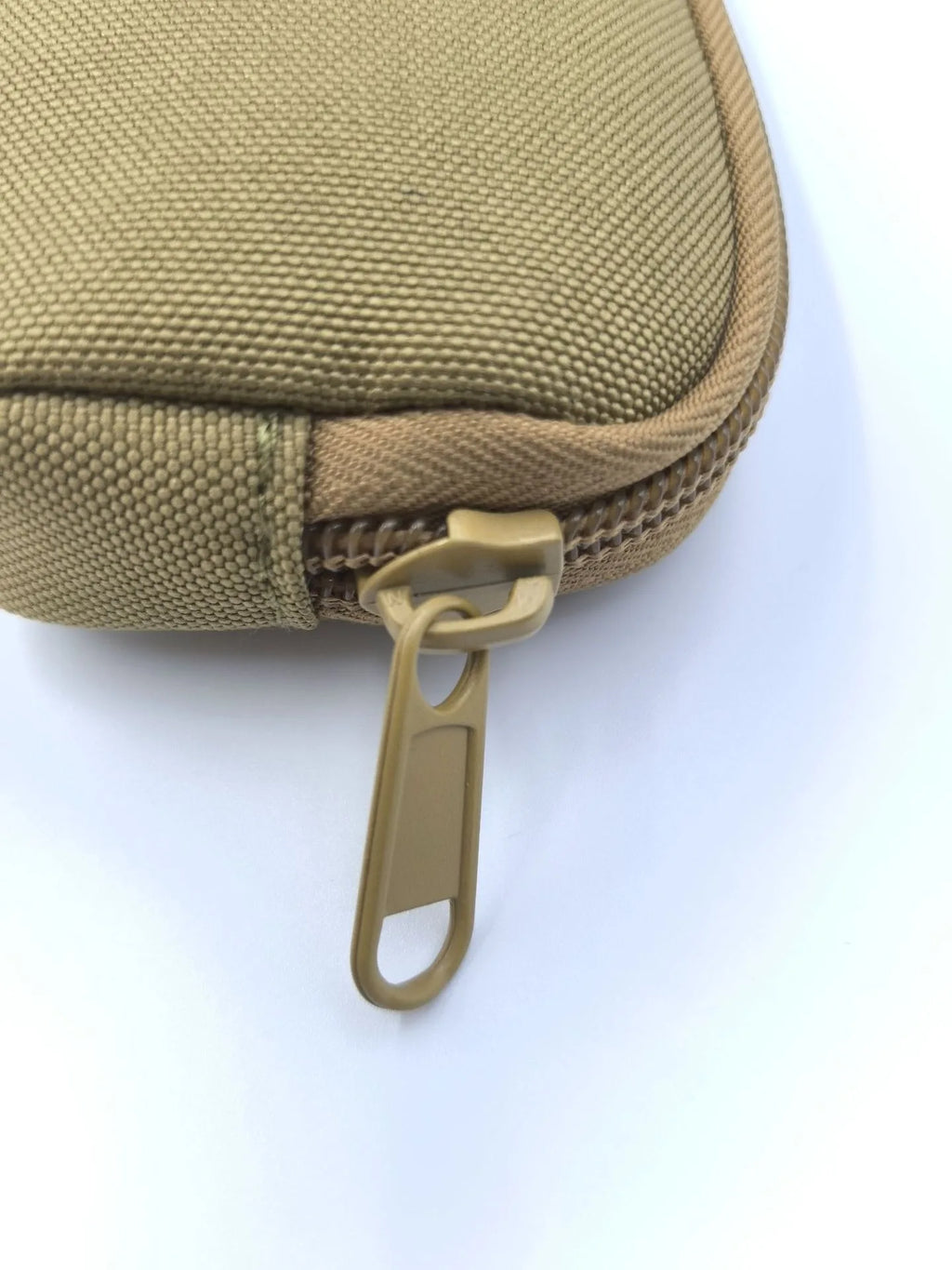 Car Logo Portable Mini Coin Purse Key Bag Storage Bag for Ferrari Series 296 GTB GTS Roma Purosangue 812 Competizione SF90 F8
