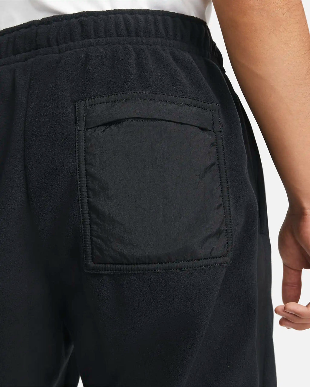 Nike Sportswear Solid Color Loose-Fit Drawstring Knit Sweatpants for Men - Black DD4893-010