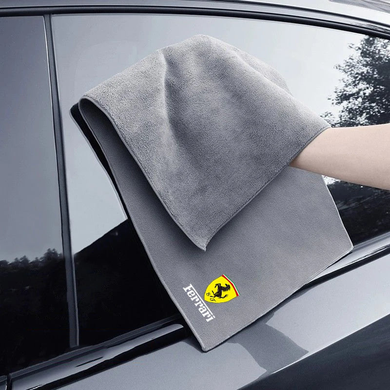 Car Interior Cleaning Soft Brush With Car Wash Towel Microfiber Cleaning Cloth For Ferrari 458 488 599 612 FF F12 SF90XX Sport