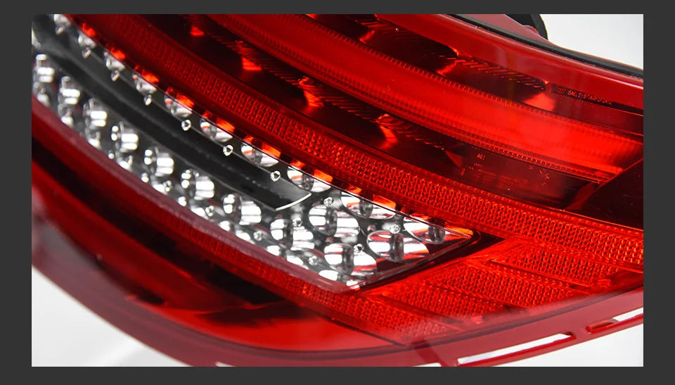 AKD Tail Lamp for Benz W204 LED Tail Light 2007-2013 C180 C200 C300 C350 C63 Rear Fog Brake Turn Signal Automotive Accessories