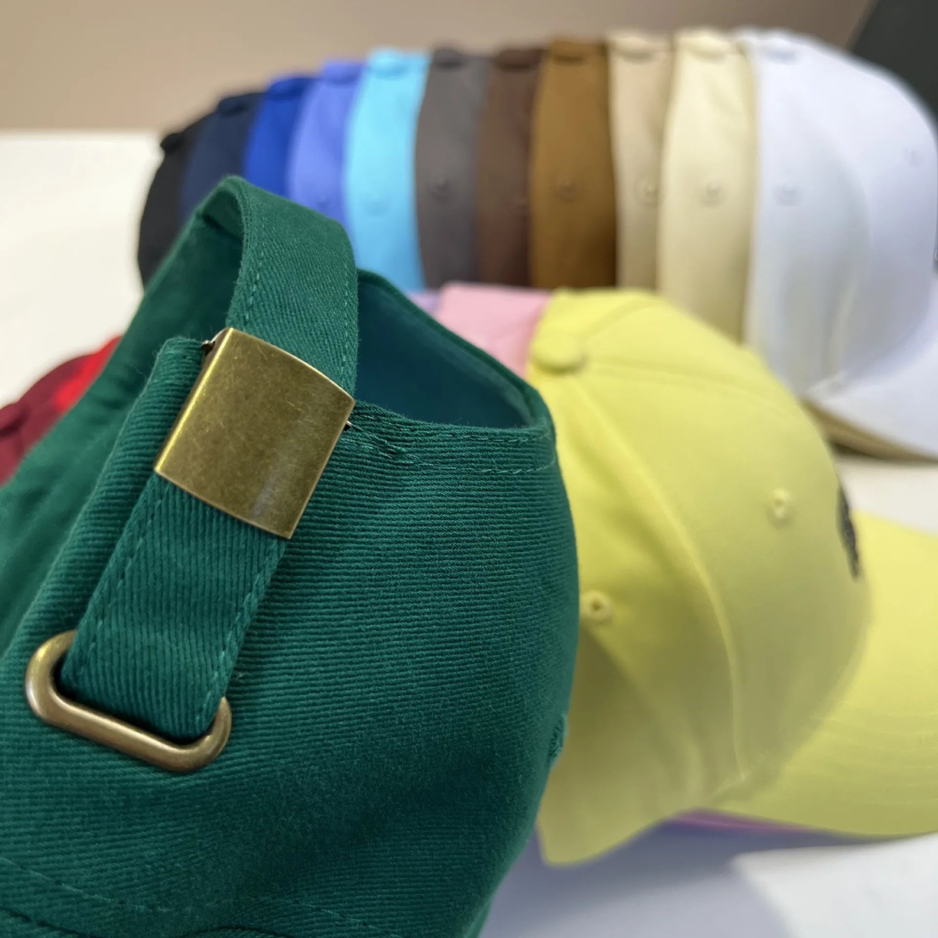 MI Hardtop Cotton Baseball Cap Versatile For All Seasons Multi-Color Duckbill Cap Fashionable Daily Casual Sports Cap